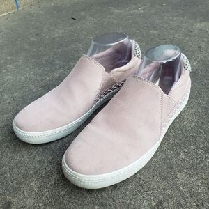 EARTH ORIGINS - Womens Slip On - SIZE 9